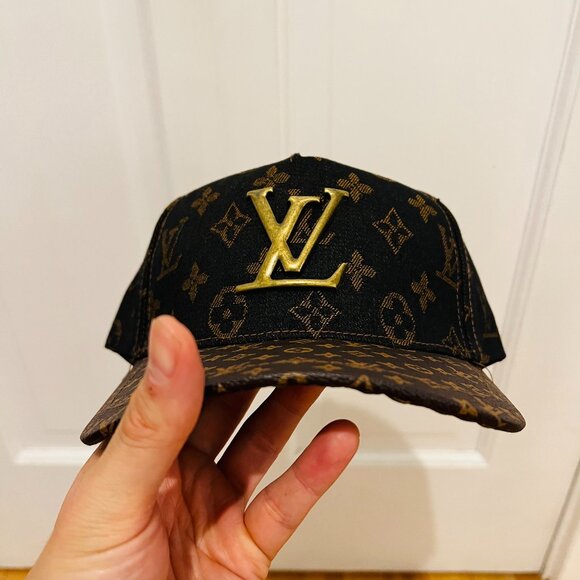 LOUIS VUITTON LV Monogram Hat Cap NEW BRAND - Picture 2 of 16